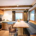 Sportlodge Racing - By Alpenluxus Collection Vakantiehuis Kleinboden