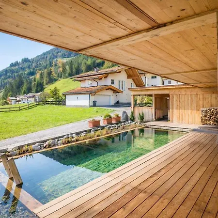 Racing - Terrace & Sauna Access *