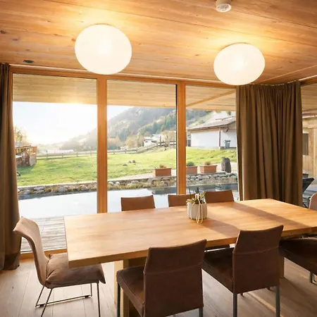 Hébergement de vacances Racing - Terrace & Sauna Access *