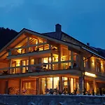 Dom wakacyjny Sportlodge Racing - By Alpenluxus Collection *